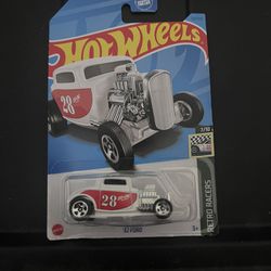 Hot Wheels 124/250 - '32 Ford - Retro Racers 7/10 White