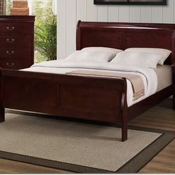 Queen bed with mattress