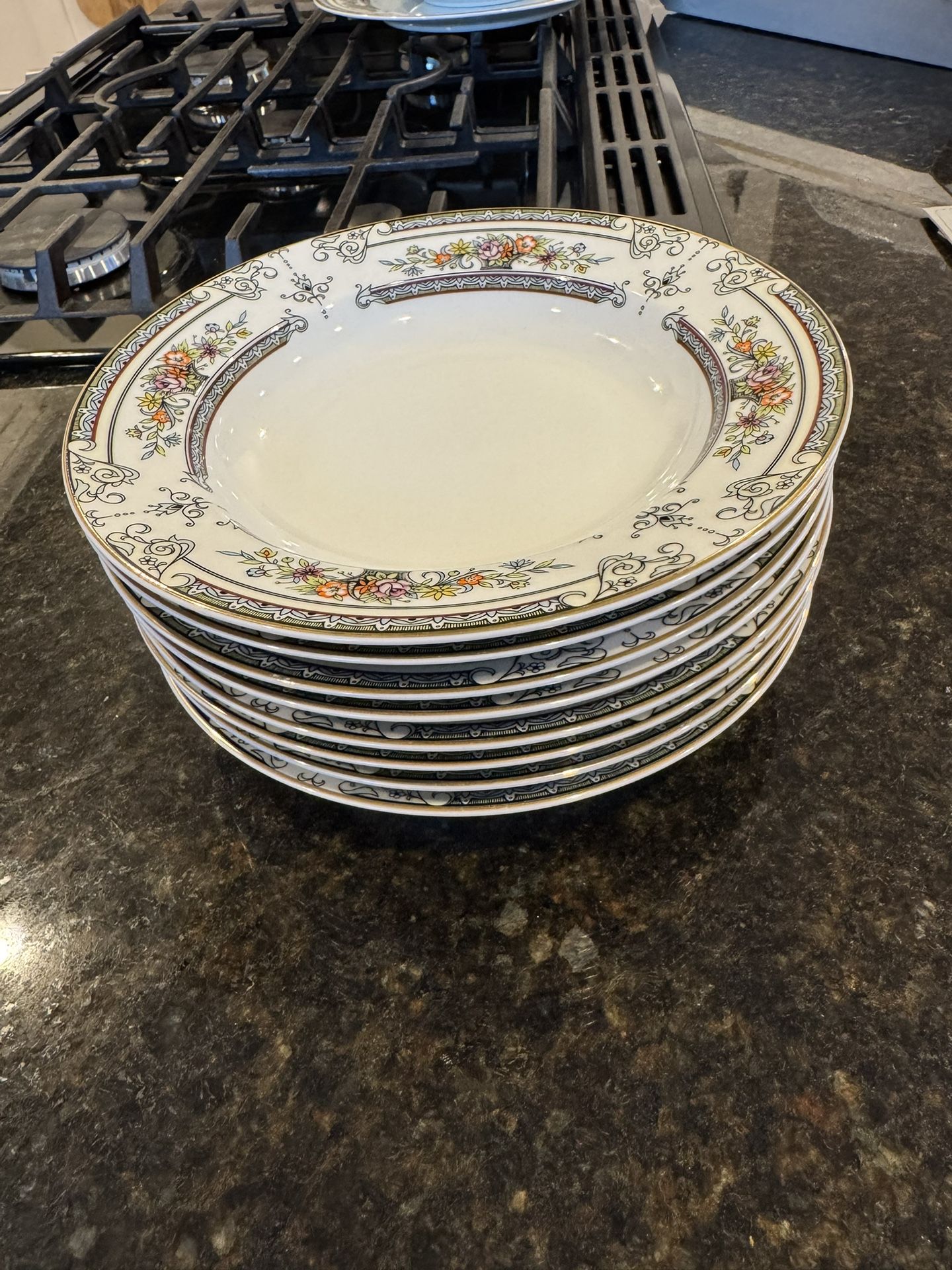 Vintage Mikasa Cambridge Fine China 8 Rim Soup Bowls L9015 Excellent