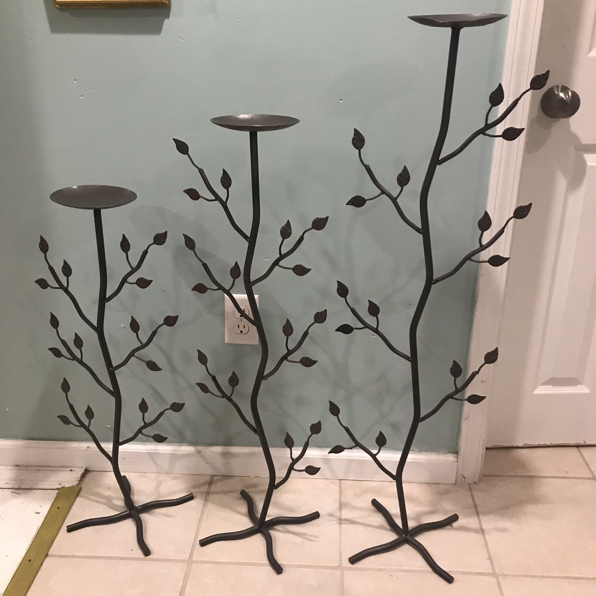 Pillar Candle Tree Stands 3 In A Set