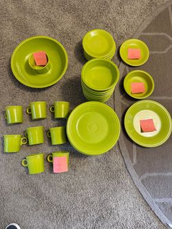 Fiesta plate set