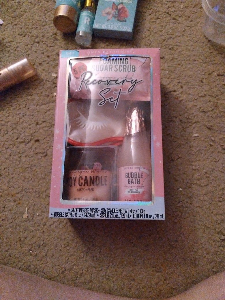 Champagne Wishes Spa Set