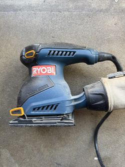 Ryobi 1/4 Sheet Sander