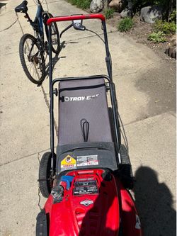 Troy bilt Lawnmower