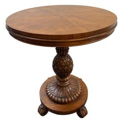 Ethan Allen British Classics pineapple pedestal side table. Vintage accent round side or end table