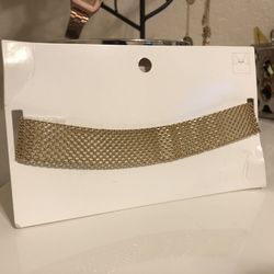 Gold choker