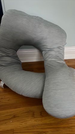 Momcozy Pillow