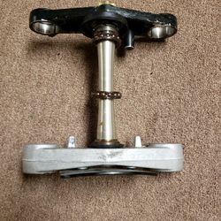 03-07 Suzuki SV1000 triple Tree Bracket Complete