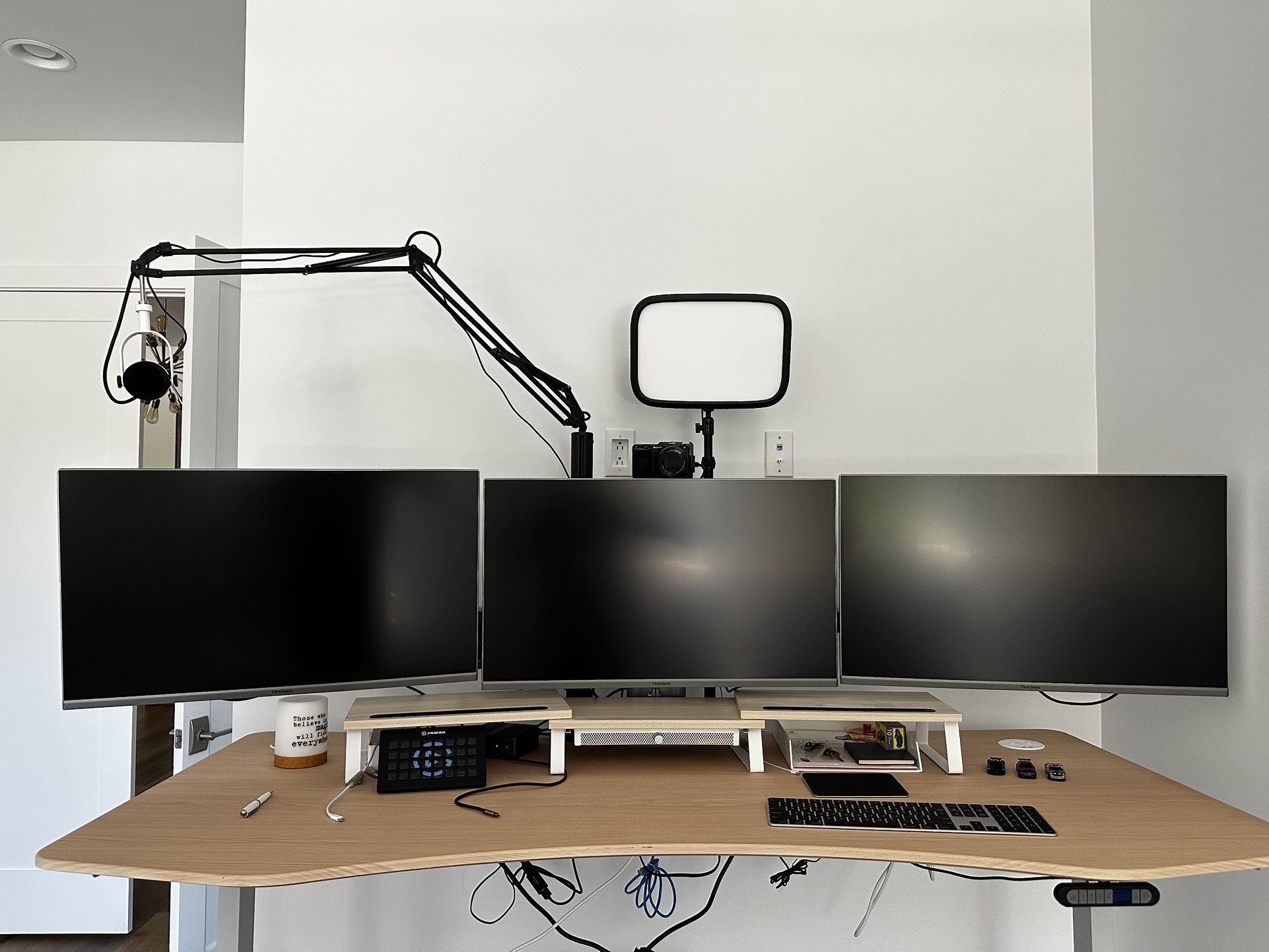 32” ViewSonic Monitors For EACH