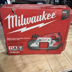 Milwaukee Band Saw 