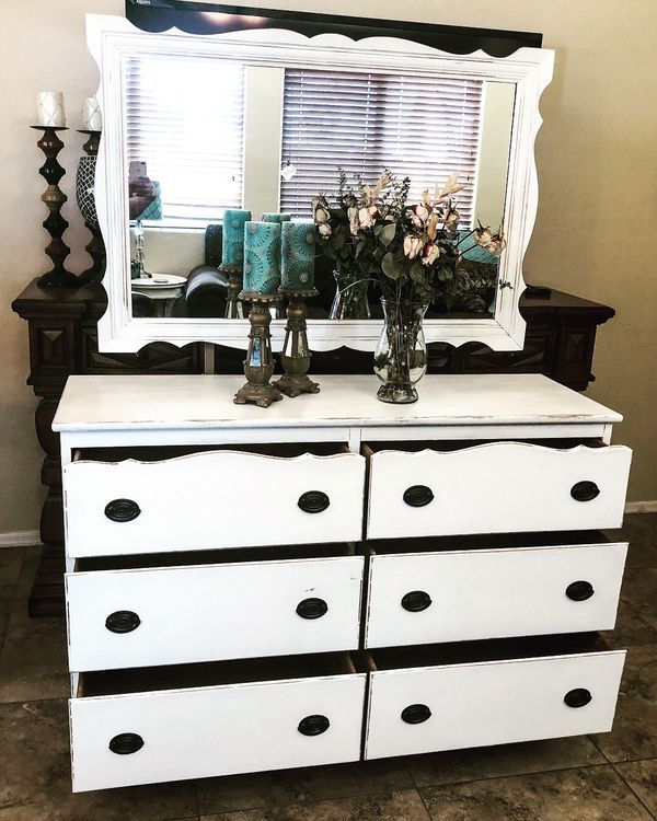 Stunning 1950 S Vintage Colonial Craft Vanity Dresser W Mirror 6 Stunning 1950 S Vintage Colonial Craft Vanity Dresser W Mirror 6 Smooth Dovetail Drawers Original Hardware White Shabby Solid Maple Wood