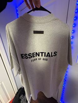 Essentials Tshirt
