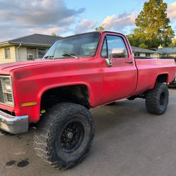 1982 GMC Sierra Classic 2500