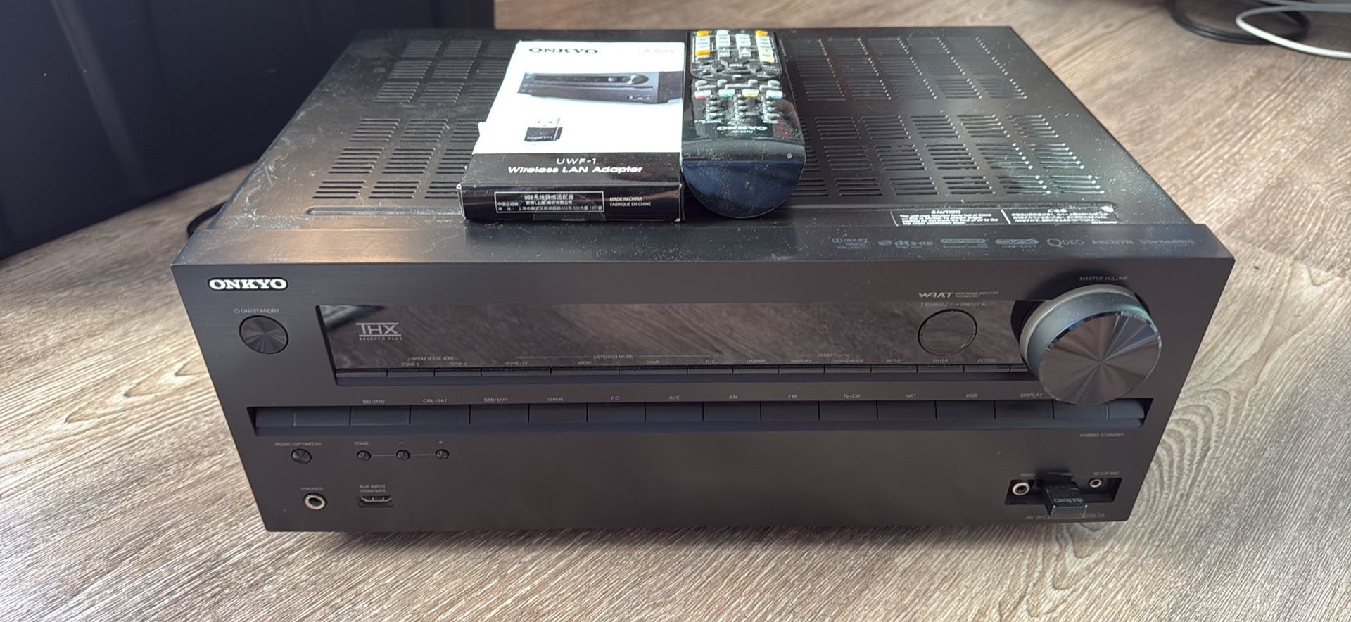 Home A/V receiver: onkyo TX-NR616