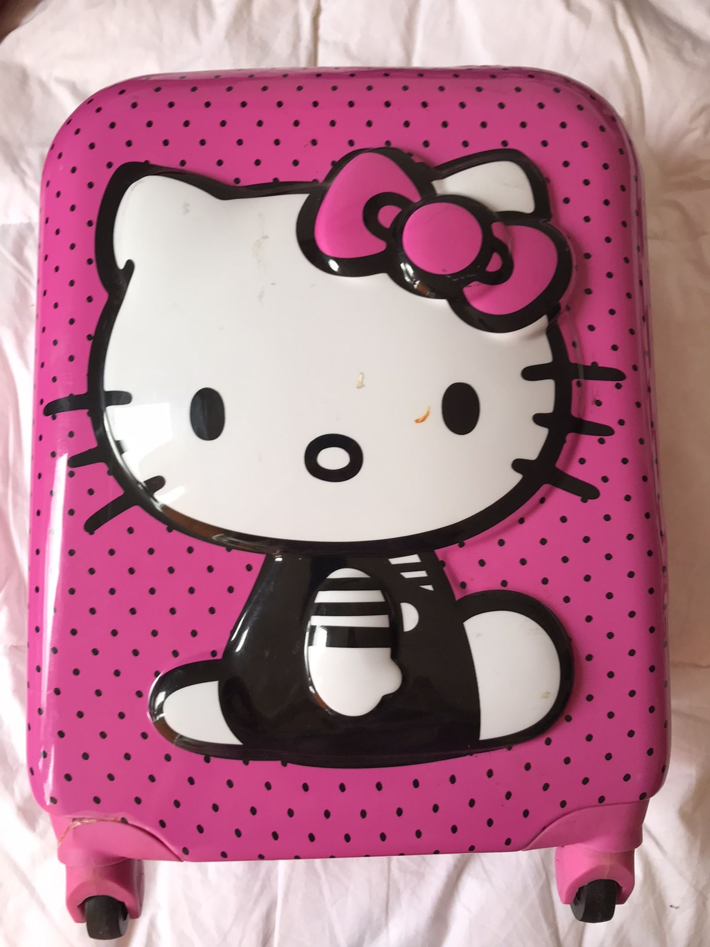 Hello Kitty Suitcase 