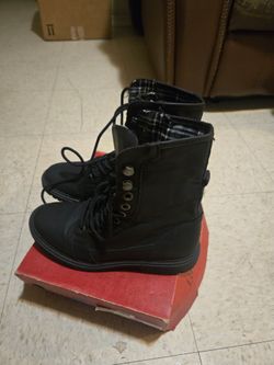 Shoes very G