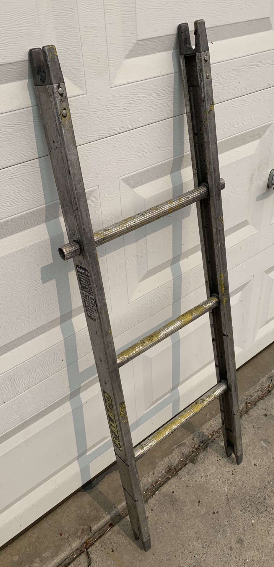 ALACO 4 foot Center Stack Ladder Section