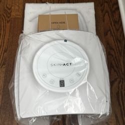 Skin Act LED Therapy Dome