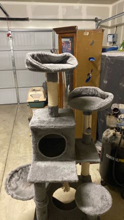 Cat tower