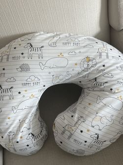Boppy Pillow For nursing 