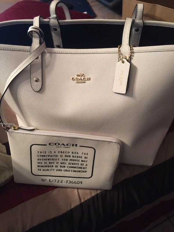 NEW REVERSIBLE COACH BAG WITH POUCH