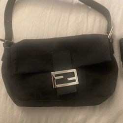 AUTHENTIC FENDI purse with matching wallet