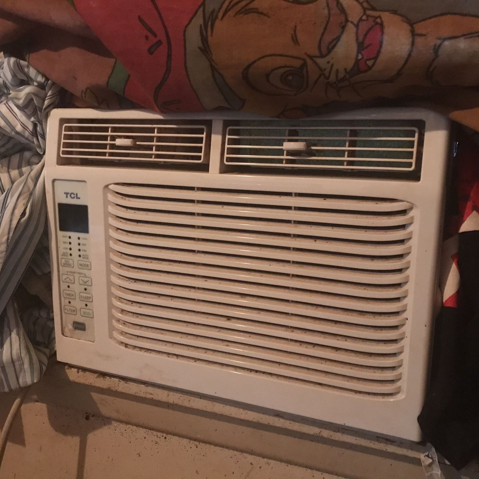 Air Conditioner In Good Conditioner 