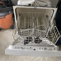 Dishwasher 