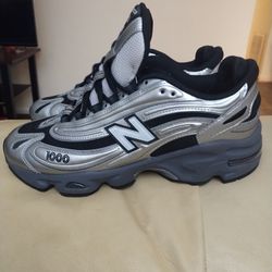 $50 New balance Size 8 Mens (Used Only Worn Twice)