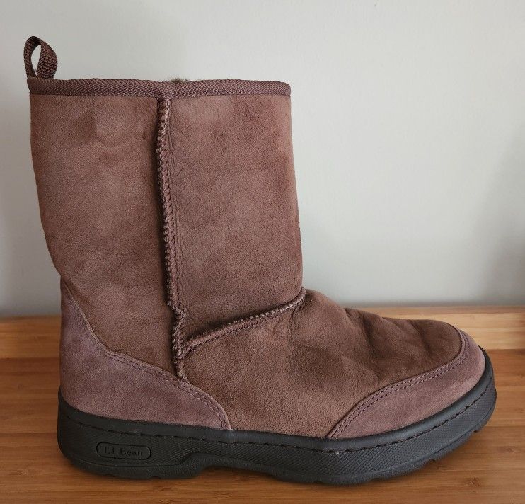 LL Bean Women's Pull On Suede/Shearling Mid-Height Boots/Never Worn 