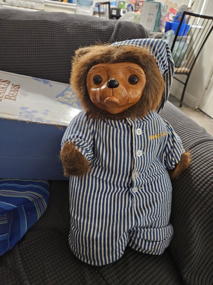 Raraikes Teddy bear