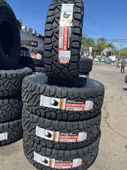 37x12.50R17LT NITTO RIDGE GRAPPLER 