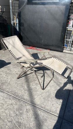 Lounge chair