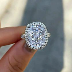 Sparkle Crystal Bold Stone Engagement Ring Sz 7