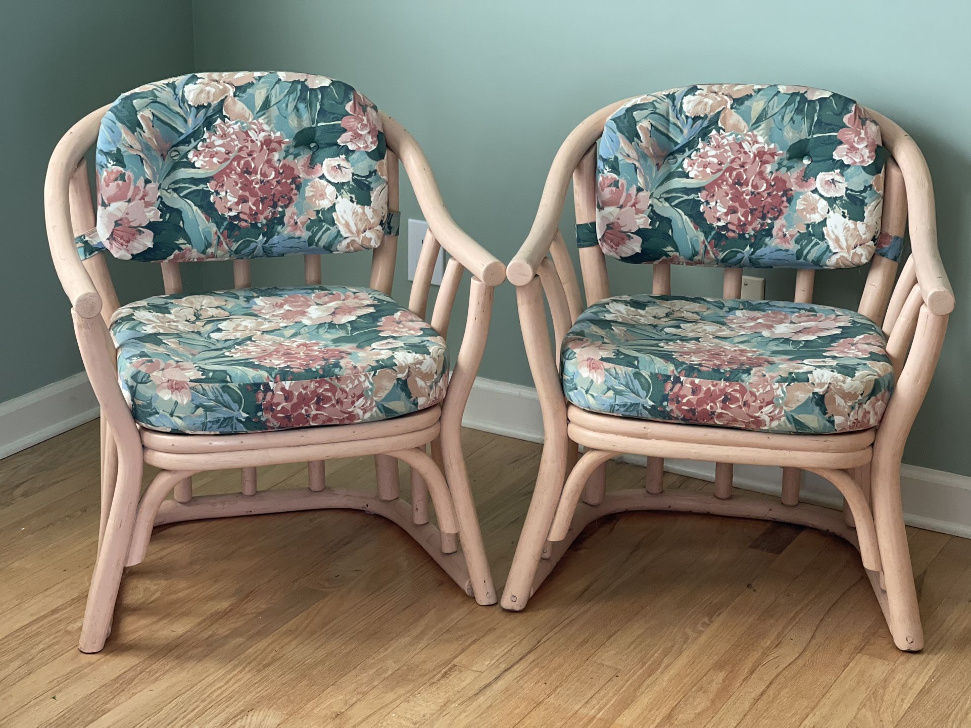 Authentic Mid Century Rattan Lounge Chairs, Excellent Condition