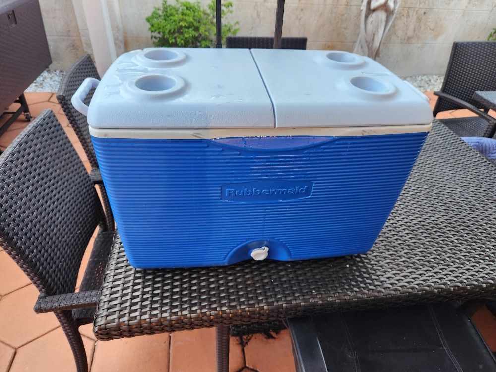 Cooler