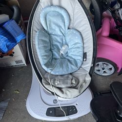 Mamaroo Baby Swing 