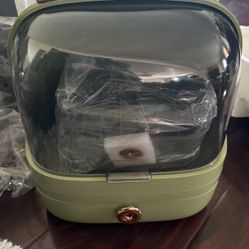 Portable Makeup Organizer And Storage Brand New