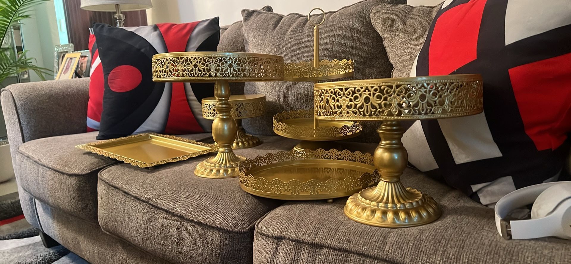 6 Piece Gold Dessert Displays