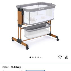 LIKE NEW BASSINET