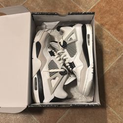 Jordan 4 Military Black Size 9 Men Used Lightly