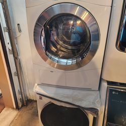 LOUNDRY SET 24" ventless electric dryer