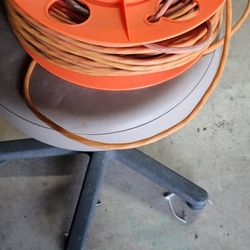 150 Ft Electric Cord With New Reel