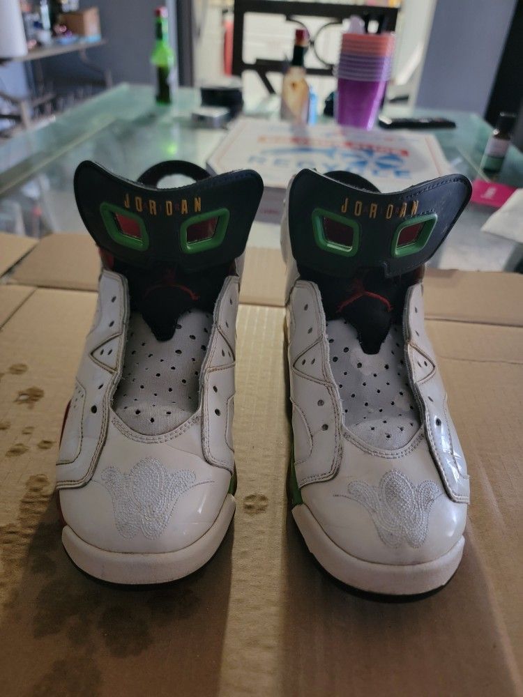 AIR JORDAN RETRO 6 OLYMPIC SIZE 6.5Y