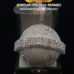 925 Moissanite Diamond Pendant