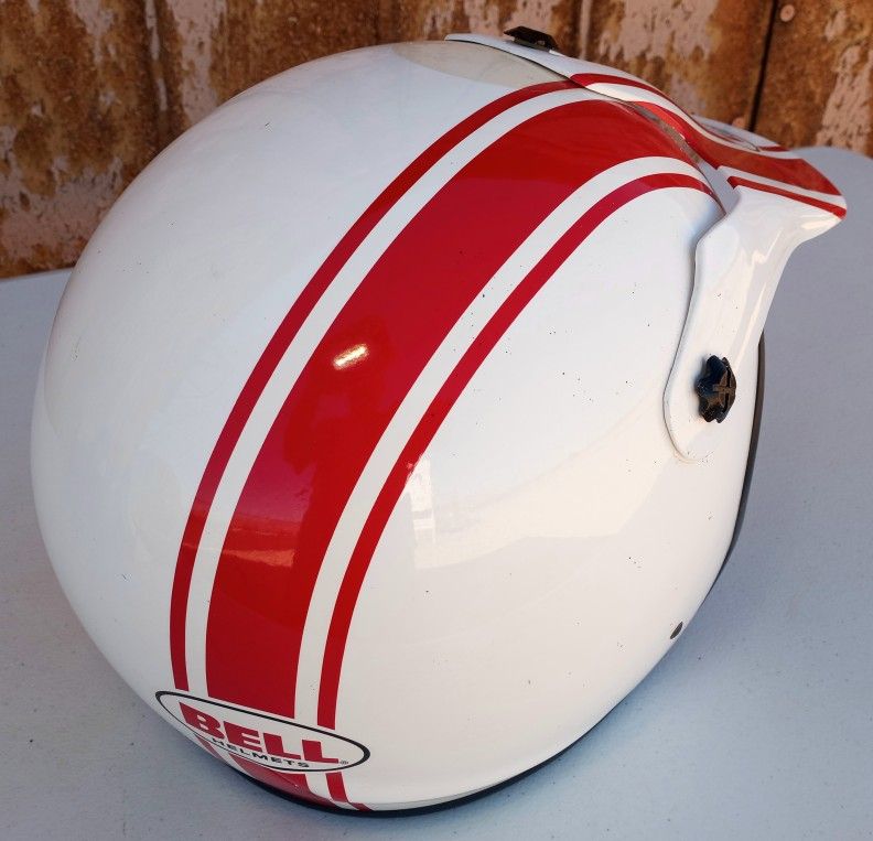 2004 Bell Tracker Off Road Motorcycle Helmet XL White Red Stripe