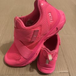 Cycling shoes