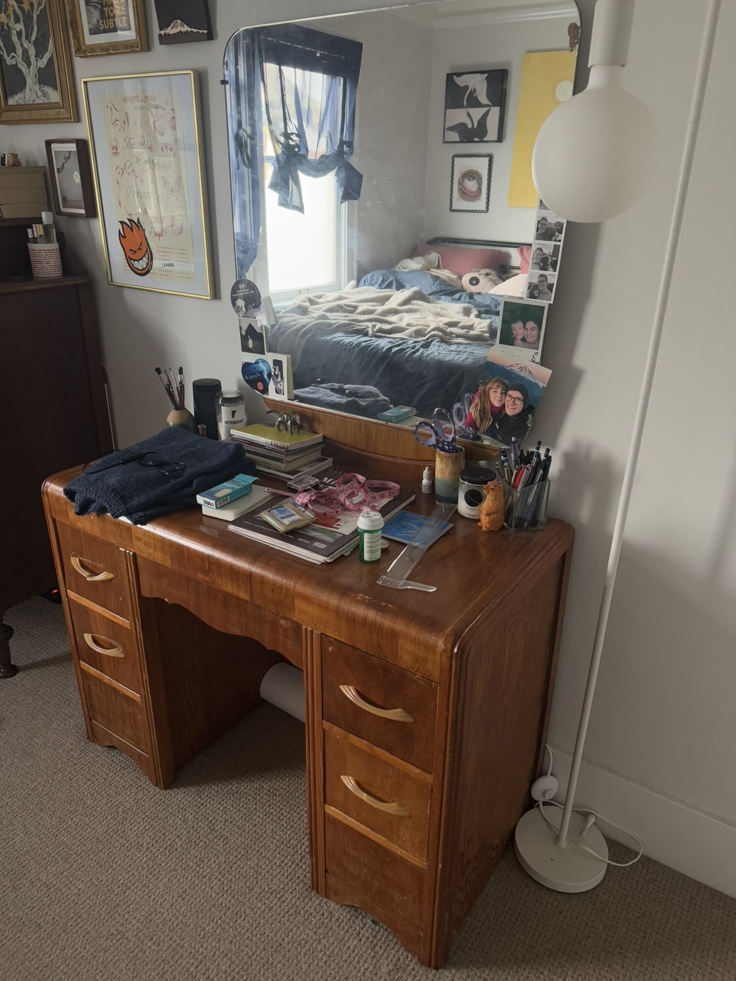 Beautiful Vintage Vanity with Mirror