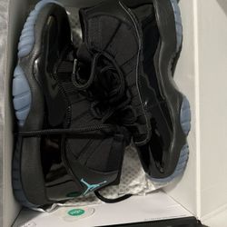 Jordan 11 Gammas Size 9
