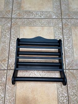 Paper towel holder (layers)